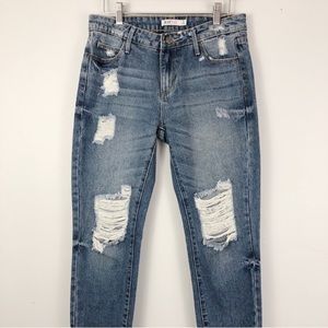 Distressed Boyfriend Jeans